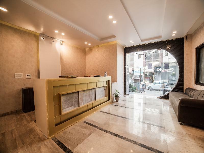 דלהי Capital O Hotel Jeyan Inn Near Gurudwara Shri Bangla Sahib מראה חיצוני תמונה