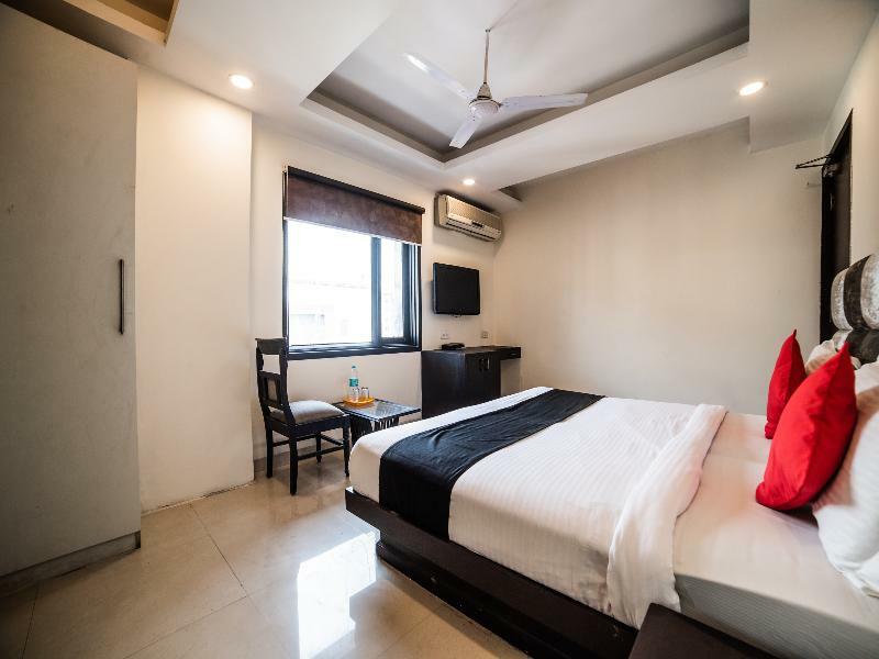 דלהי Capital O Hotel Jeyan Inn Near Gurudwara Shri Bangla Sahib מראה חיצוני תמונה